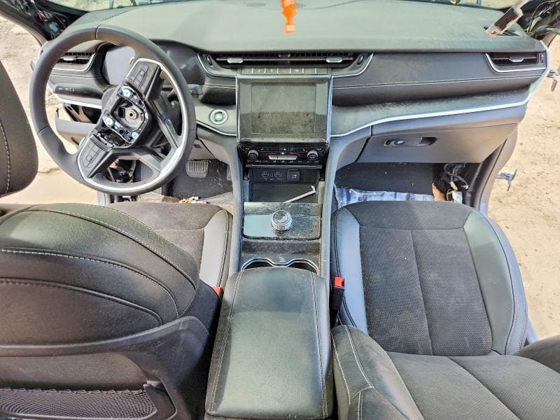 2023 JEEP GRAND CHEROKEE LAREDO/ALTITUDE LAREDO/ALTITUDE 8