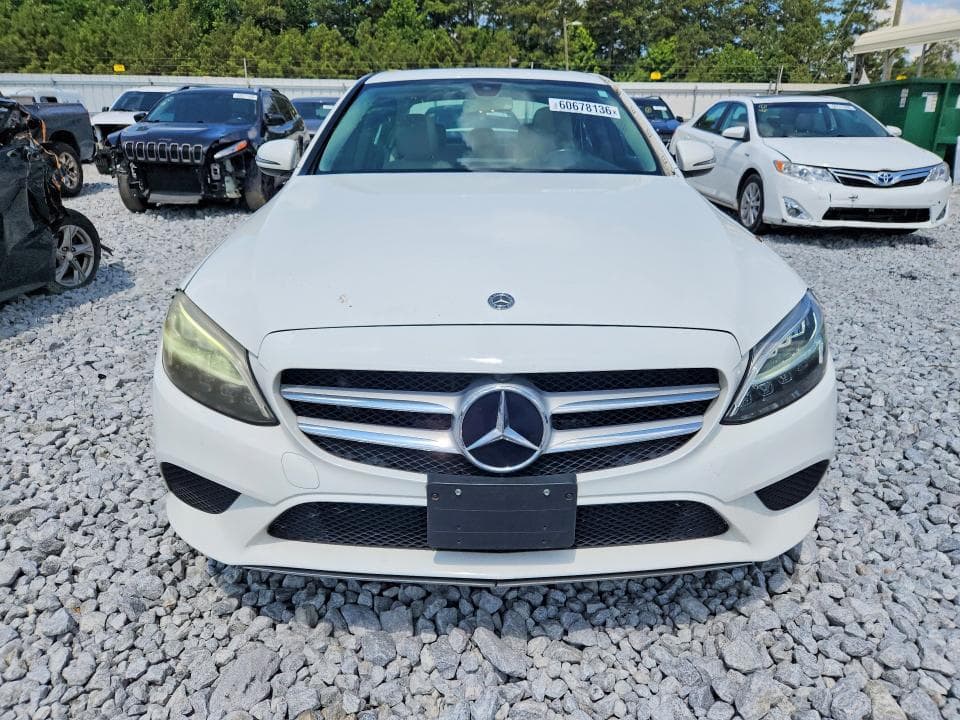2019 MERCEDES-BENZ C 300 5