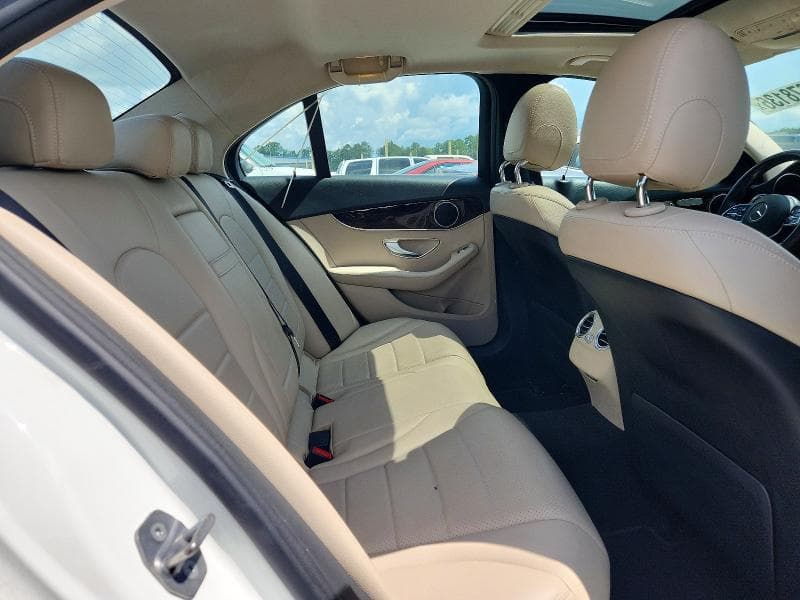 2019 MERCEDES-BENZ C 300 10