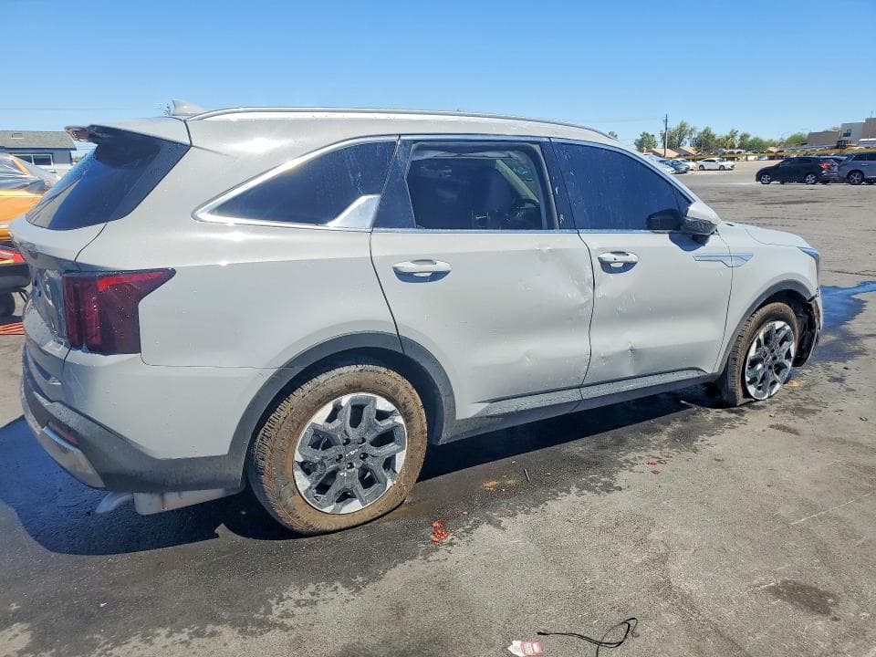 2026 KIA SORENTO S 3