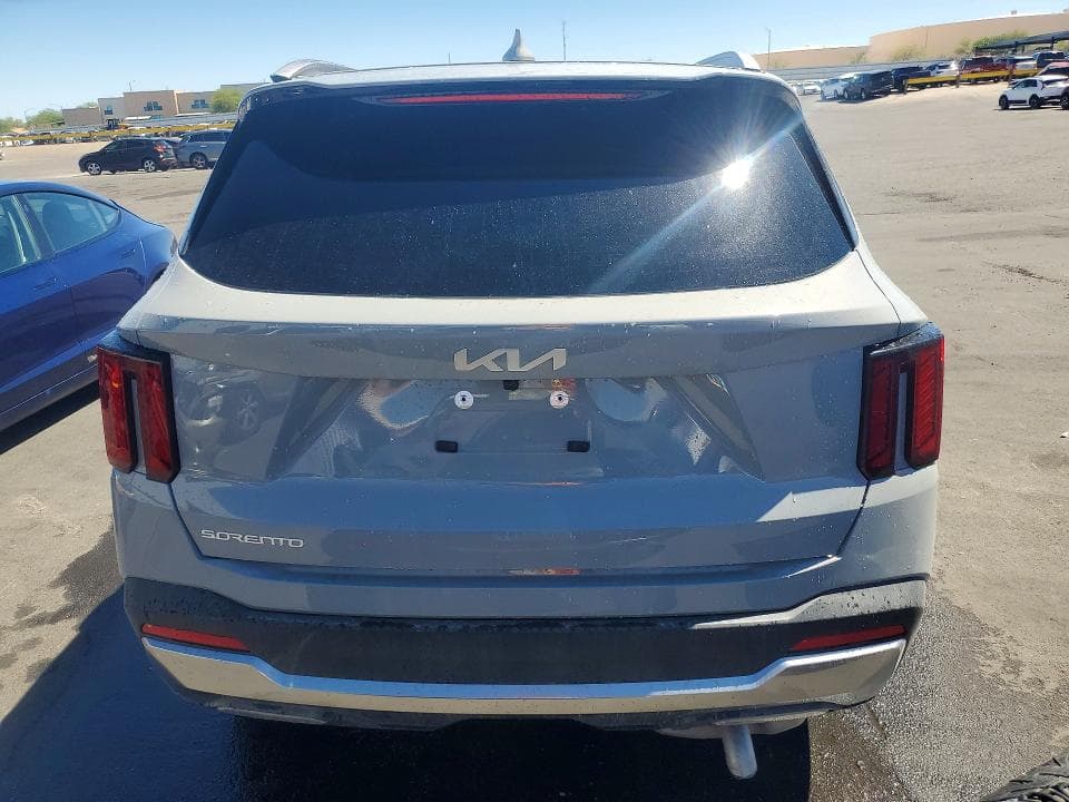2026 KIA SORENTO S 6