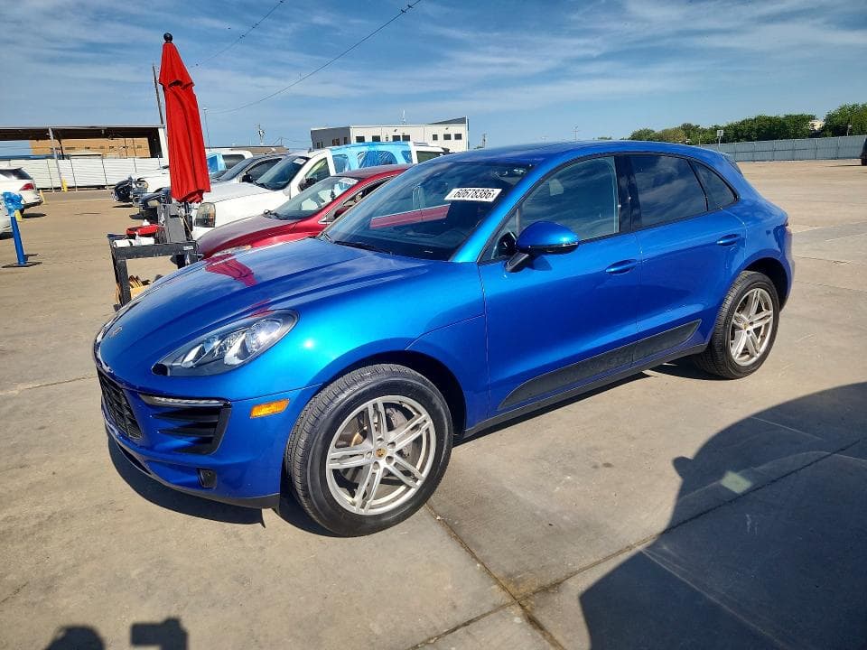 2017 PORSCHE MACAN 1