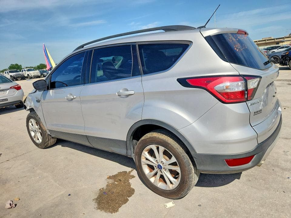 2018 FORD ESCAPE SE 2