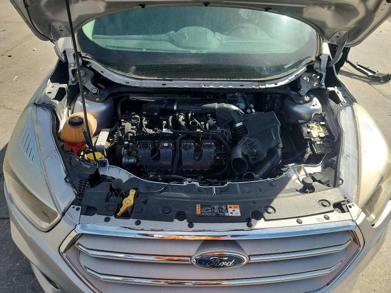 2018 FORD ESCAPE SE 12