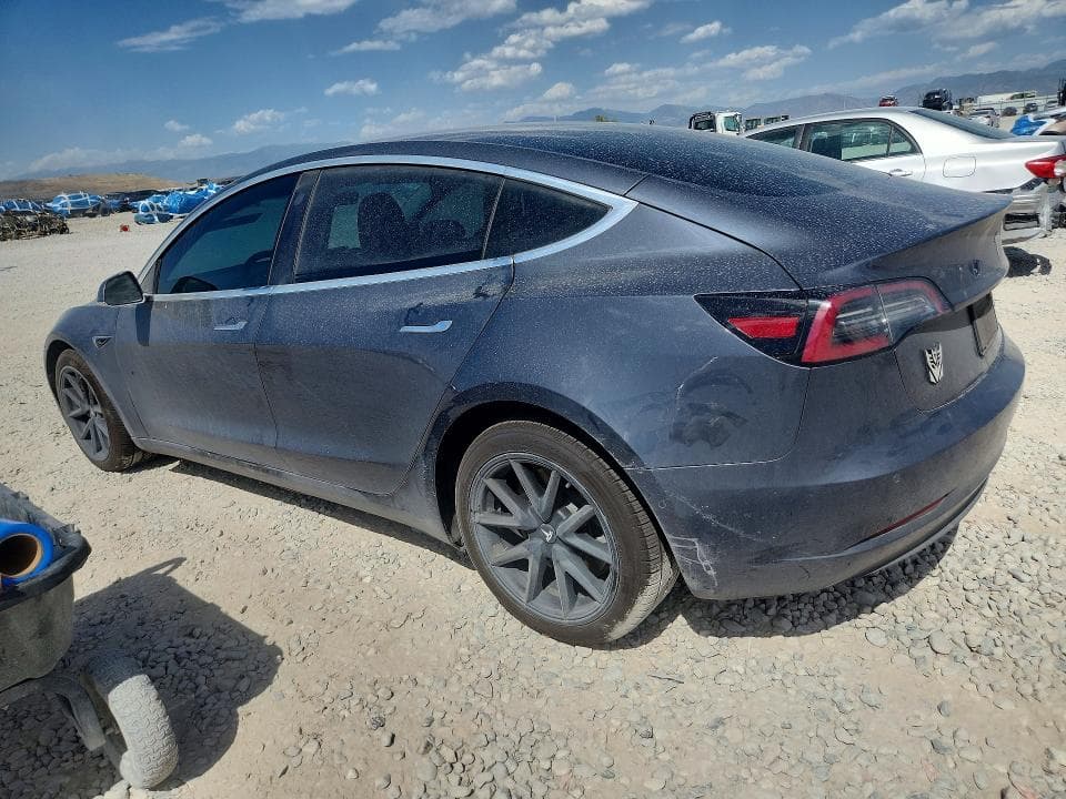 2020 TESLA MODEL 3 2