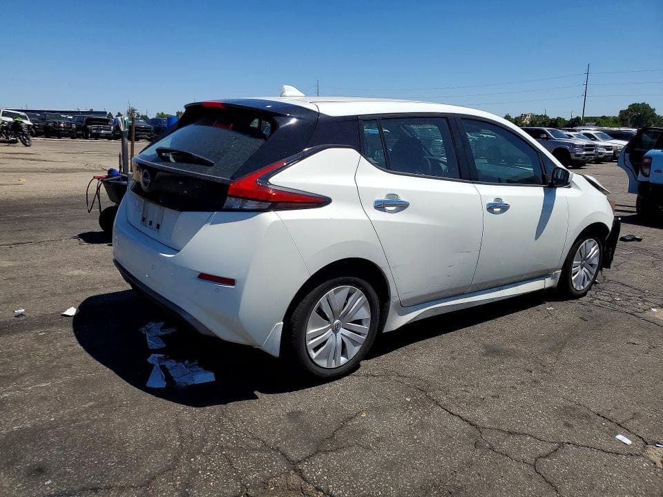 2025 NISSAN LEAF S 3