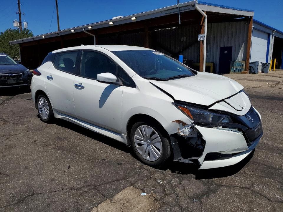 2025 NISSAN LEAF S 4
