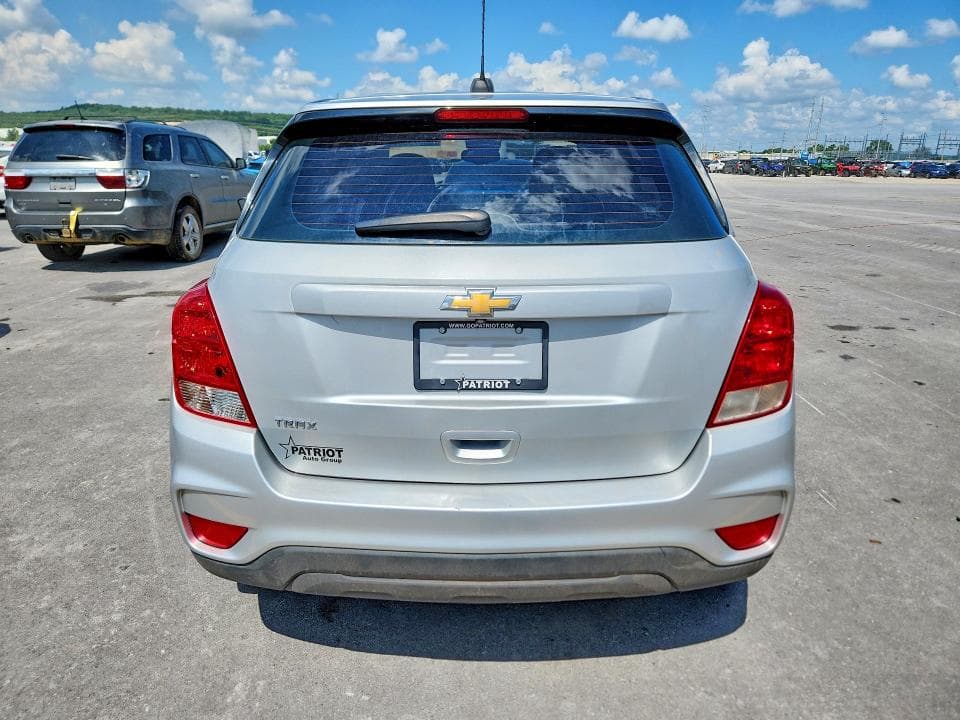 2019 CHEVROLET TRAX LS 6
