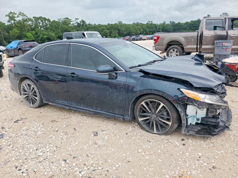 2020 TOYOTA CAMRY XSE XSE 4