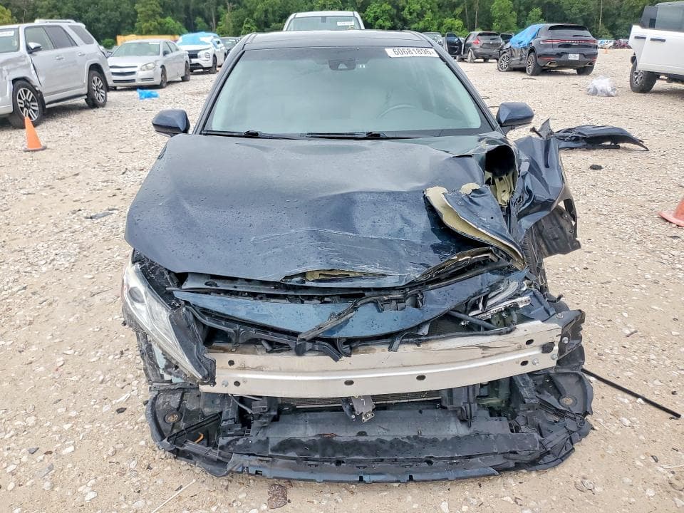 2020 TOYOTA CAMRY XSE XSE 5