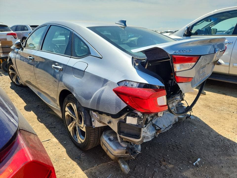2018 HONDA ACCORD EX 2