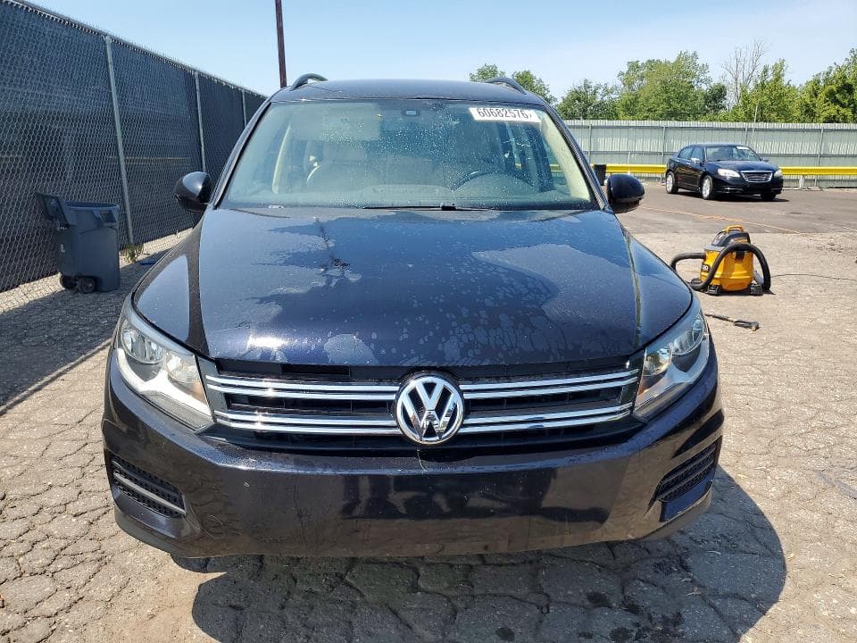 2017 VOLKSWAGEN TIGUAN S S 5