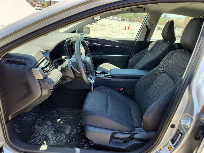 2026 TOYOTA CAMRY LE 7