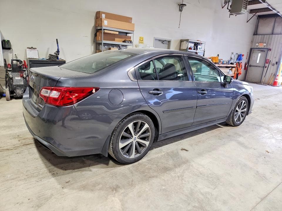 2018 SUBARU LEGACY 2.5I LIMITED 3