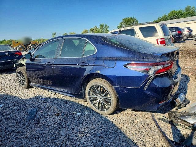 2022 TOYOTA CAMRY SE 2