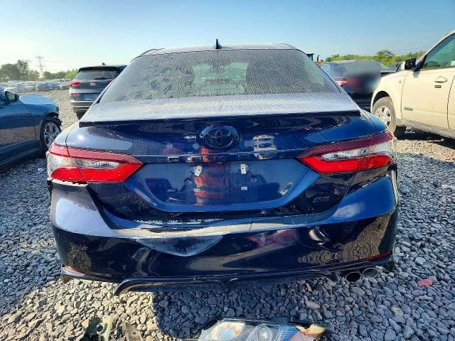 2022 TOYOTA CAMRY SE 6