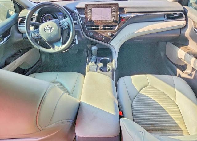 2022 TOYOTA CAMRY SE 8