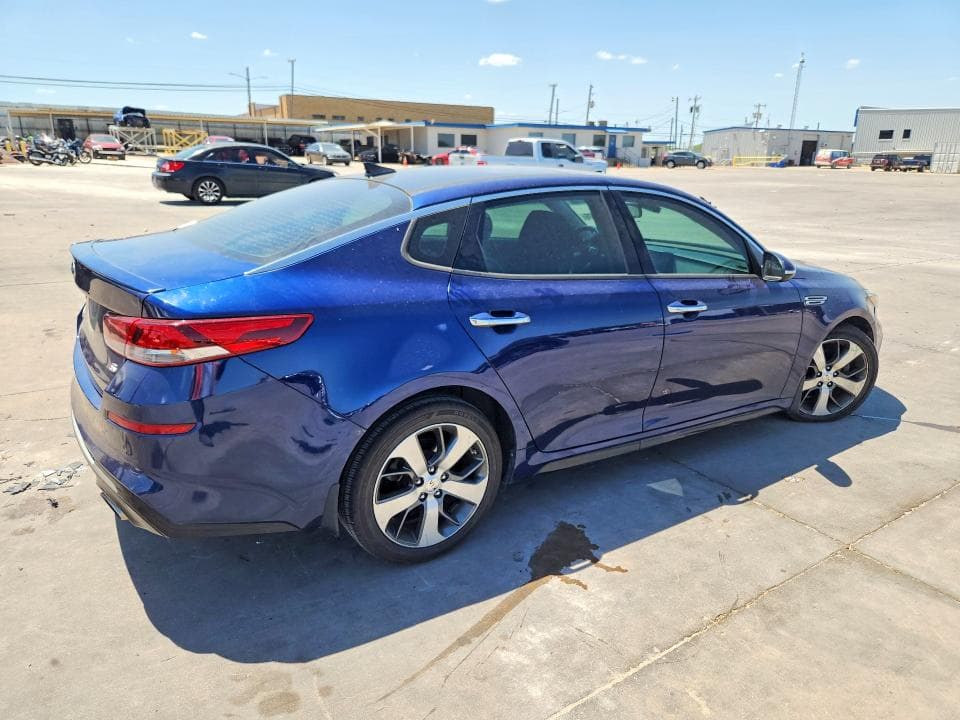 2019 KIA OPTIMA S 3