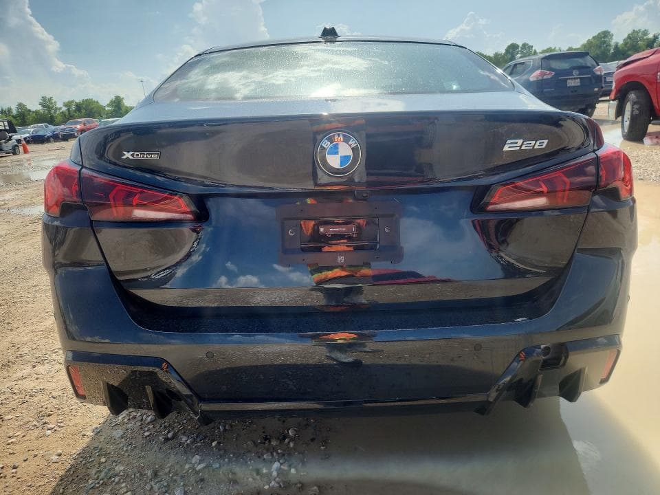 2025 BMW 228XI 6