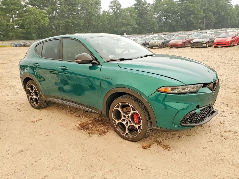 2024 ALFA ROMEO TONALE VELOCE 4