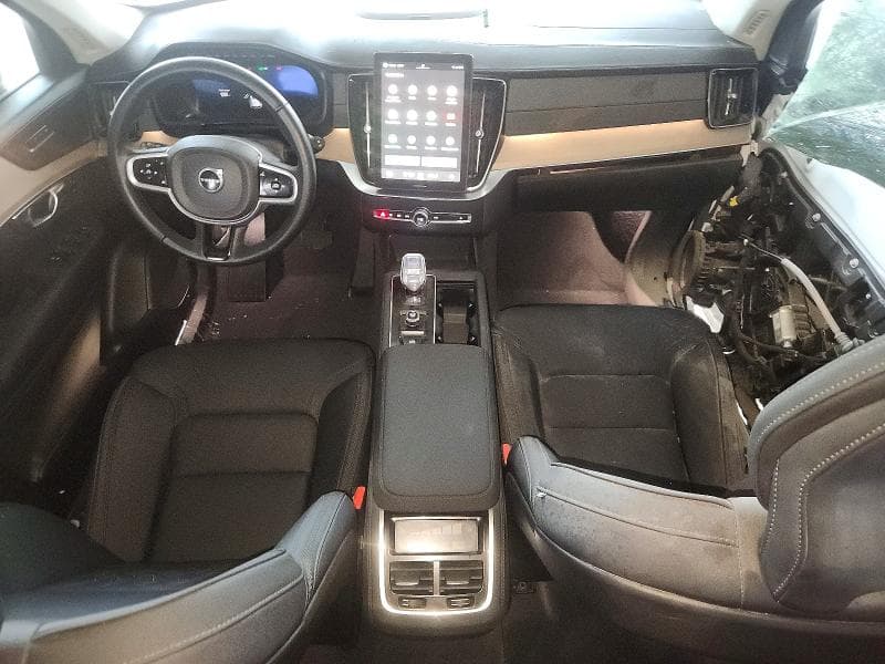 2025 VOLVO XC90 PLUS PLUS 8