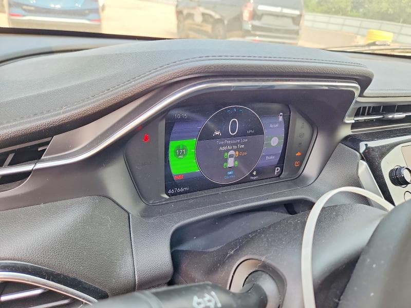 2023 CHEVROLET BOLT EUV LT LT 9