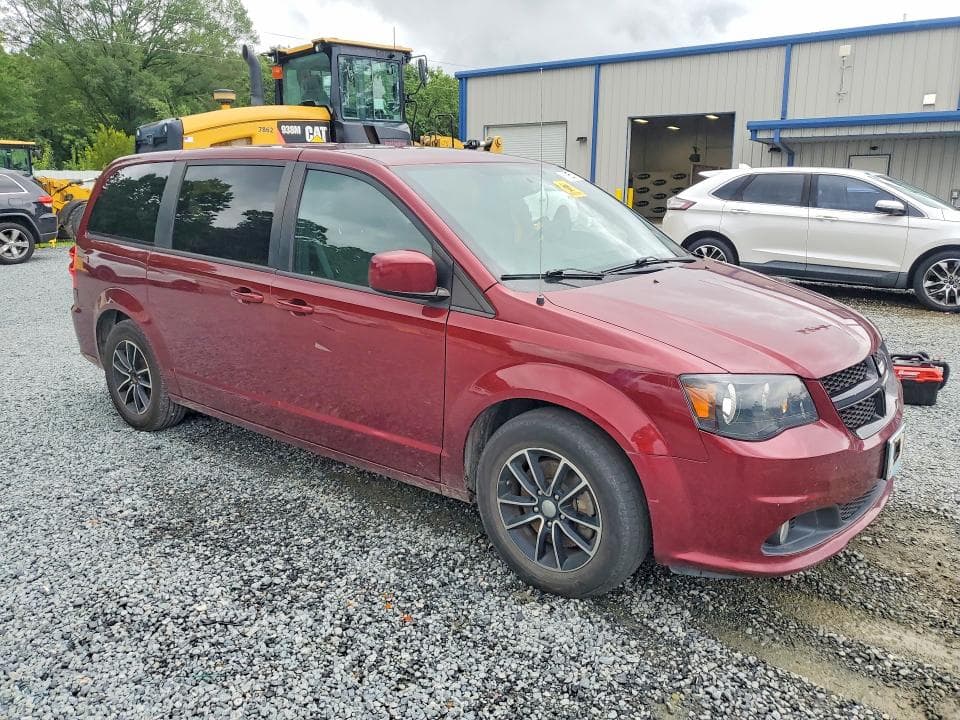 2018 DODGE GRAND CARAVAN SE SE 4