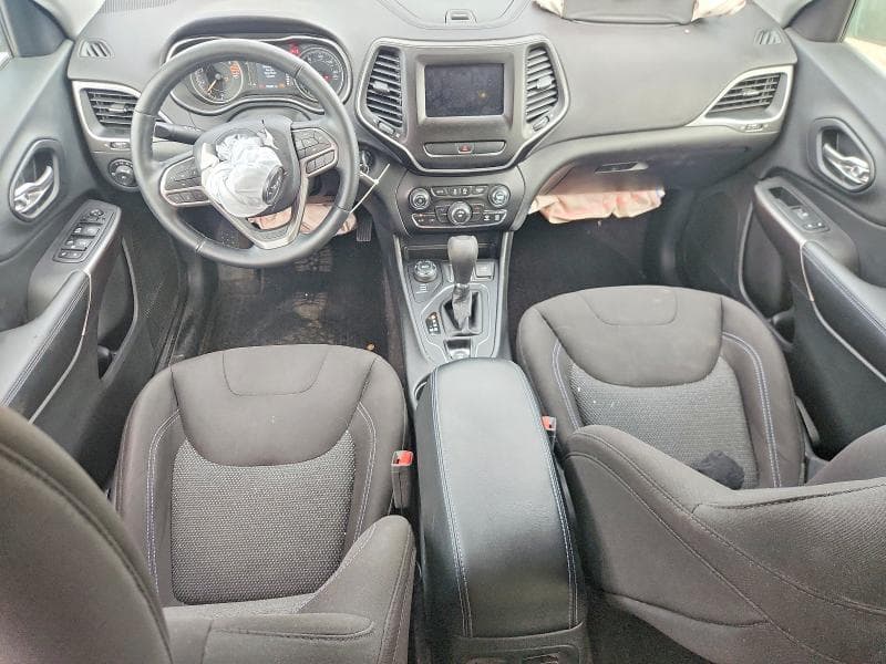 2019 JEEP CHEROKEE LATITUDE 8