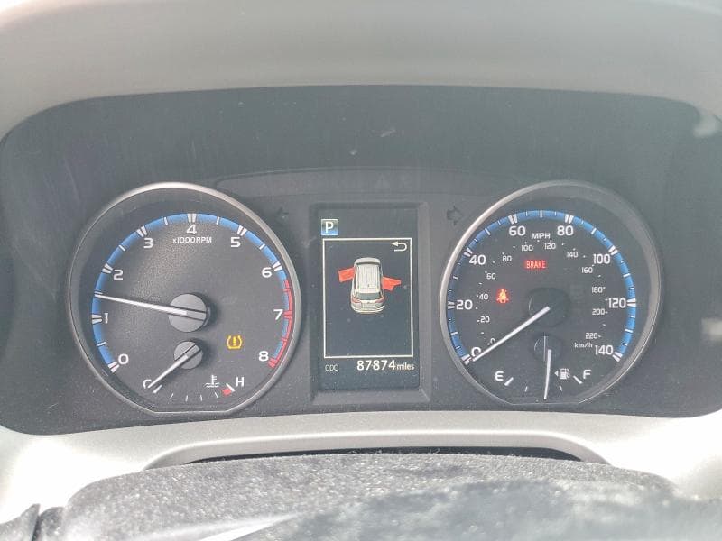 2017 TOYOTA RAV4 LE LE 9