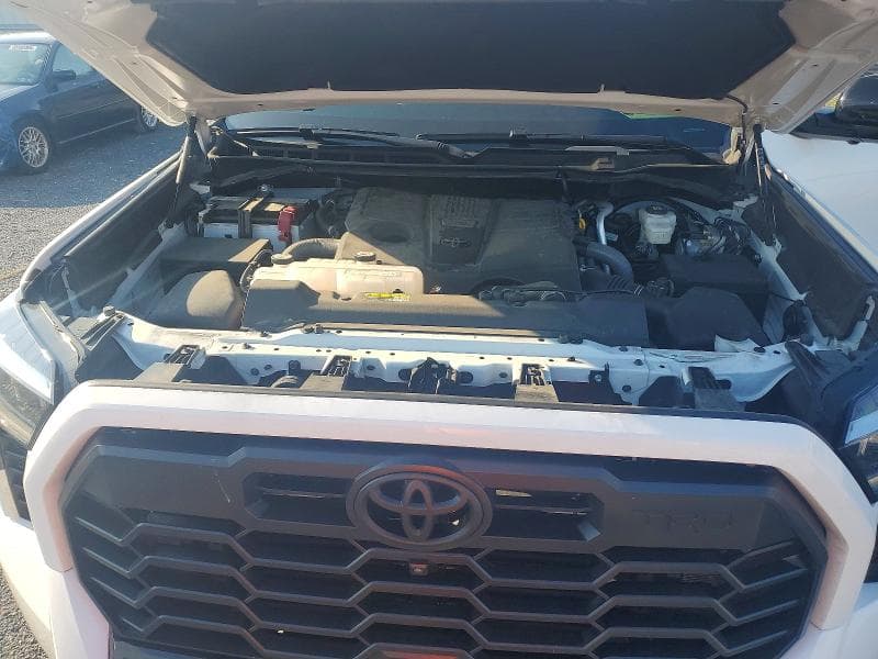 2025 TOYOTA TUNDRA LIMITED 11