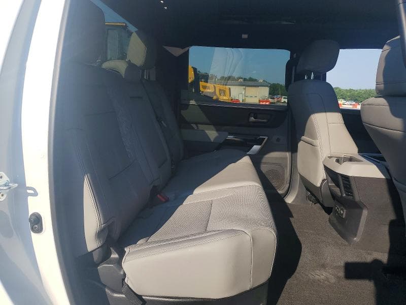 2025 TOYOTA TUNDRA LIMITED 10
