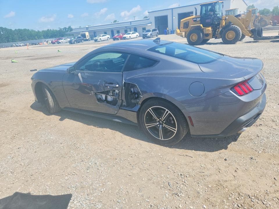 2024 FORD MUSTANG 2