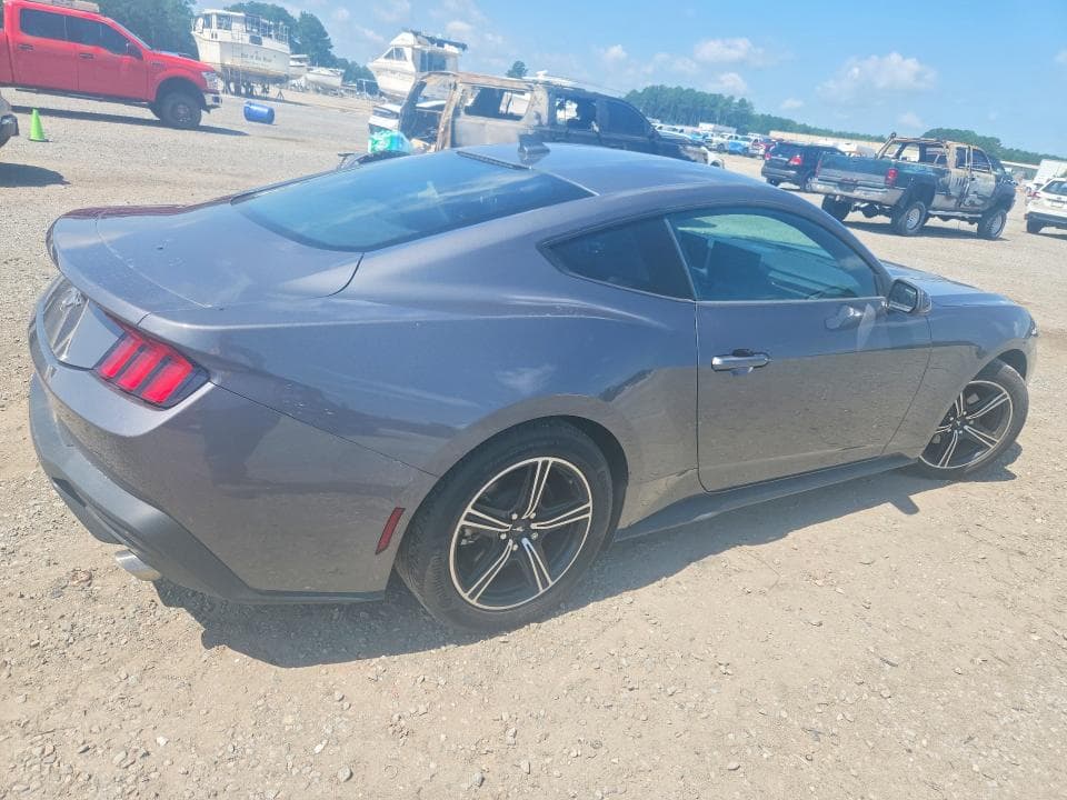 2024 FORD MUSTANG 3