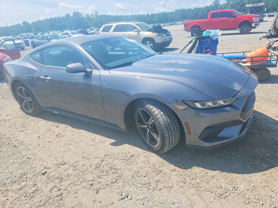 2024 FORD MUSTANG 4