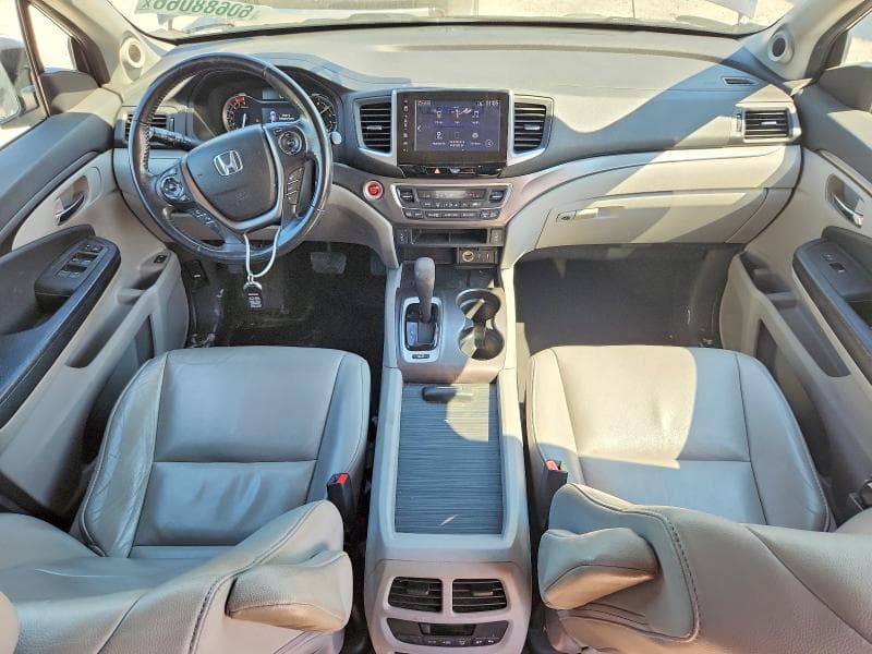 2017 HONDA PILOT EXL 8