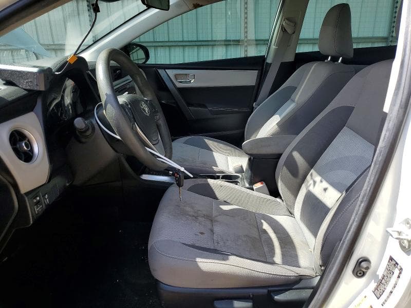 2019 TOYOTA COROLLA LE 7