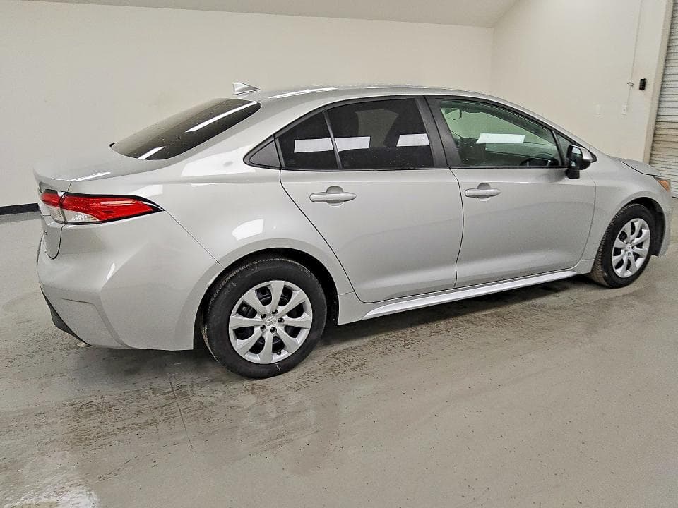 2024 TOYOTA COROLLA LE 3
