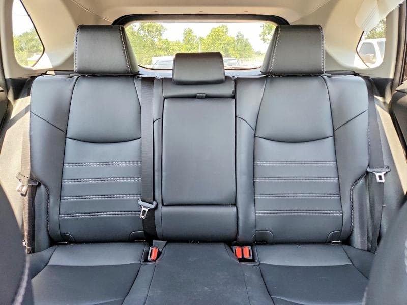 2025 TOYOTA RAV4 XLE PREMIUM 10