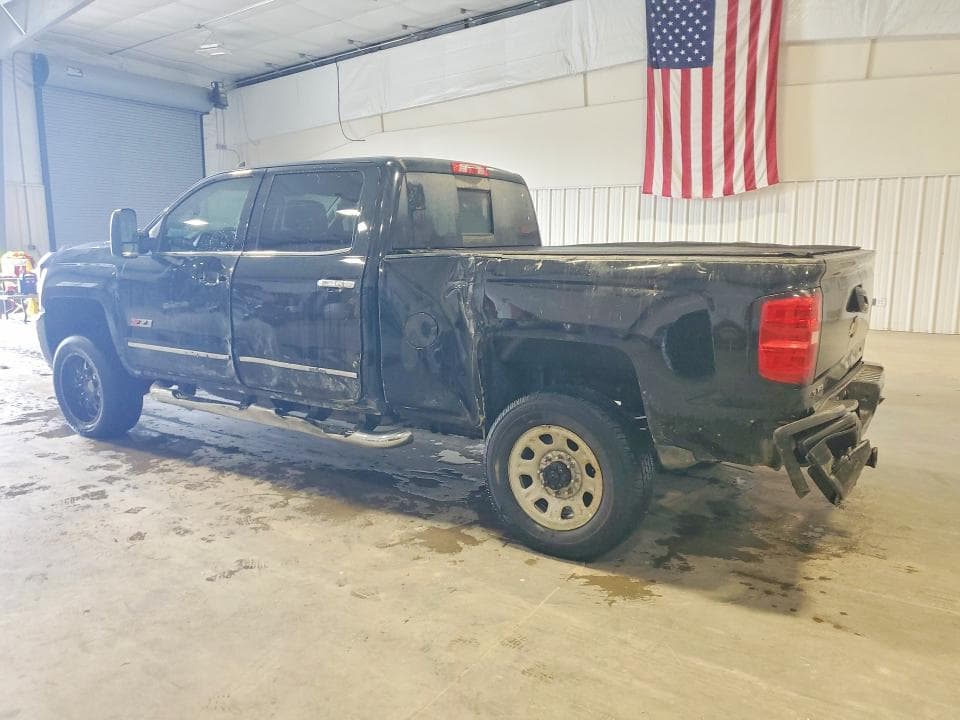 2017 CHEVROLET SILVERADO K3500 LTZ 2