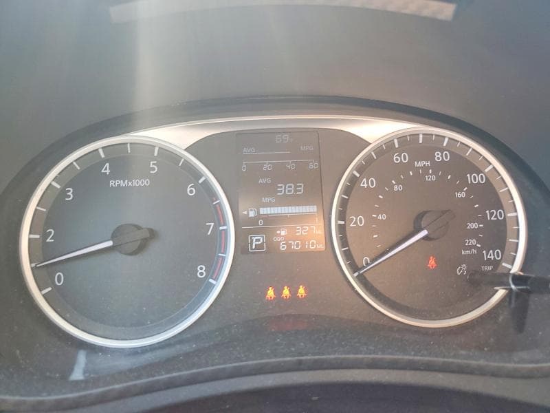 2022 NISSAN VERSA S 9