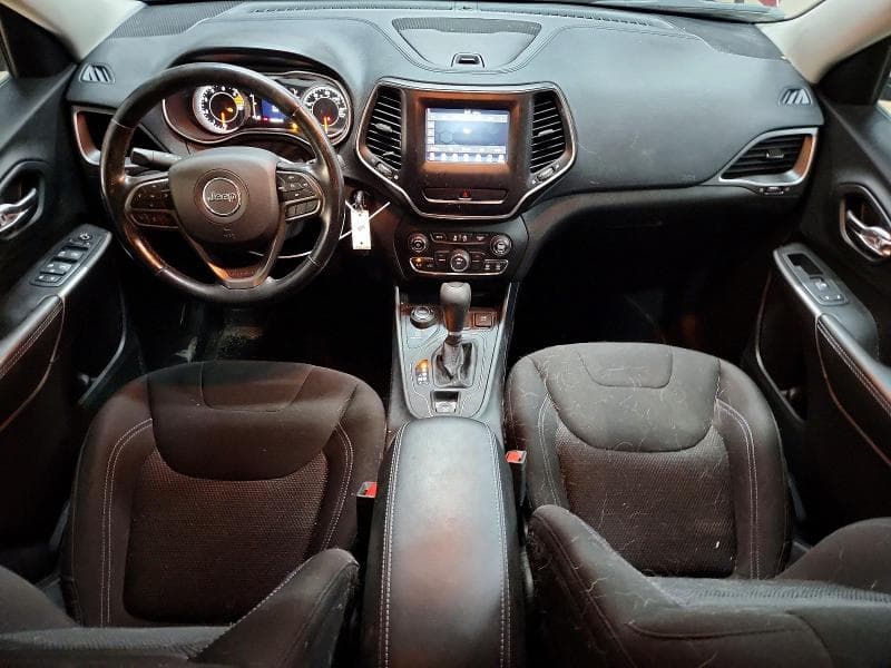 2020 JEEP CHEROKEE LATITUDE 8