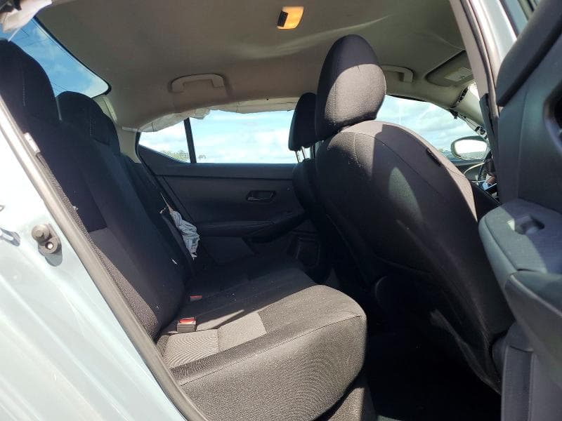 2024 NISSAN SENTRA SV 10