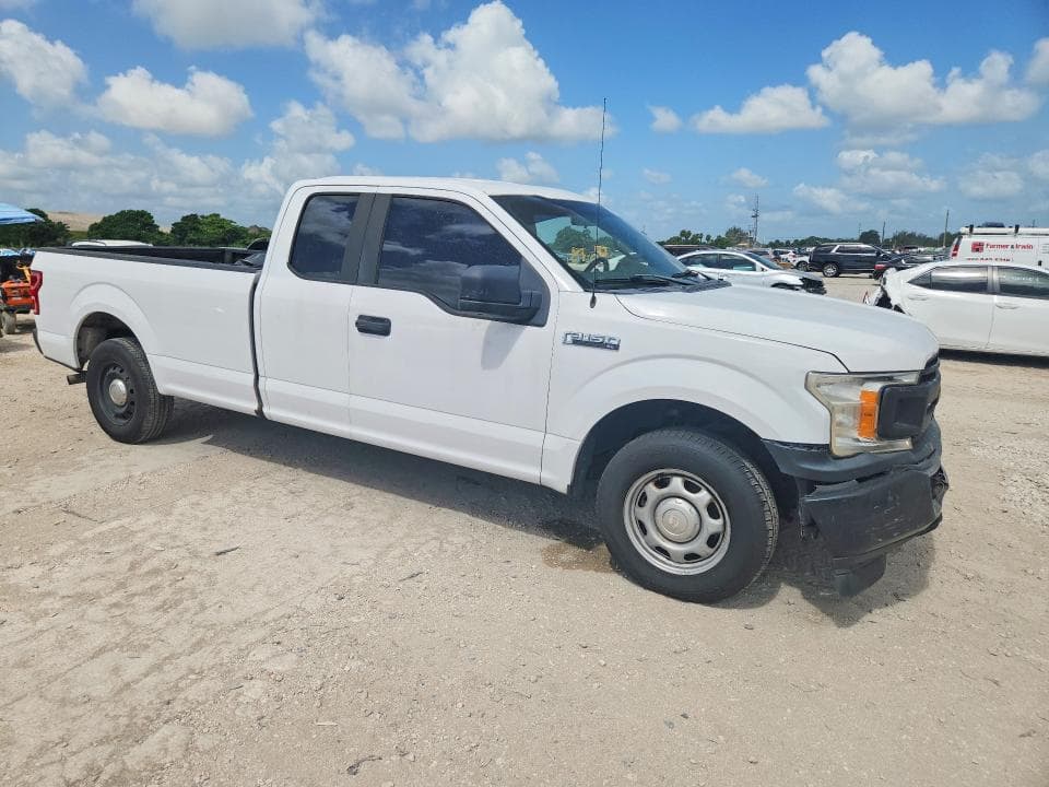 2018 FORD F150 SUPER CAB 4
