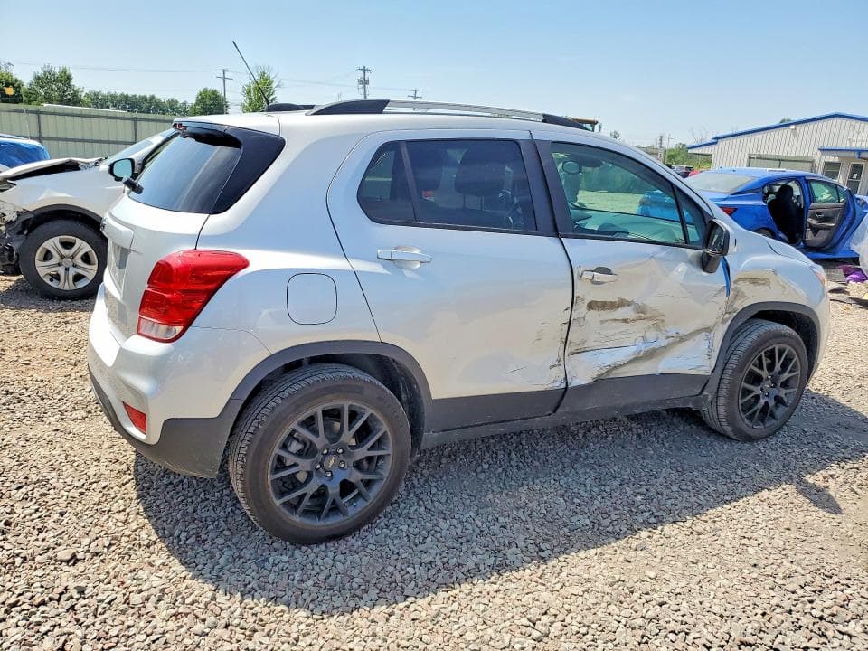 2022 CHEVROLET TRAX 1LT 3