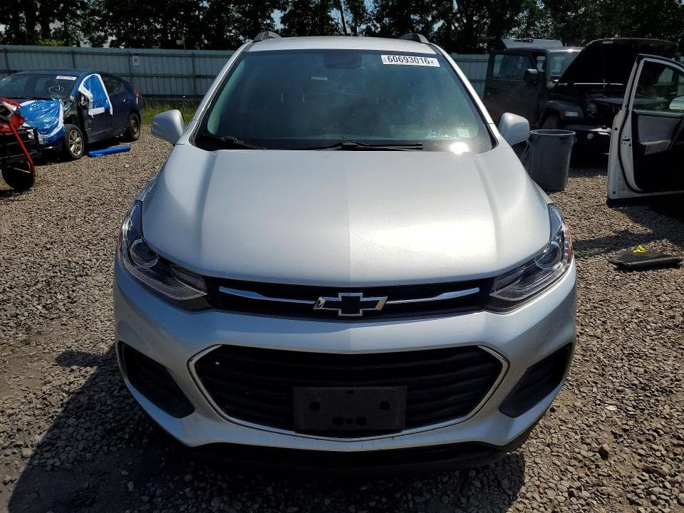 2022 CHEVROLET TRAX 1LT 5