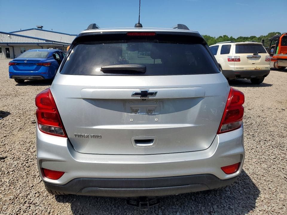 2022 CHEVROLET TRAX 1LT 6