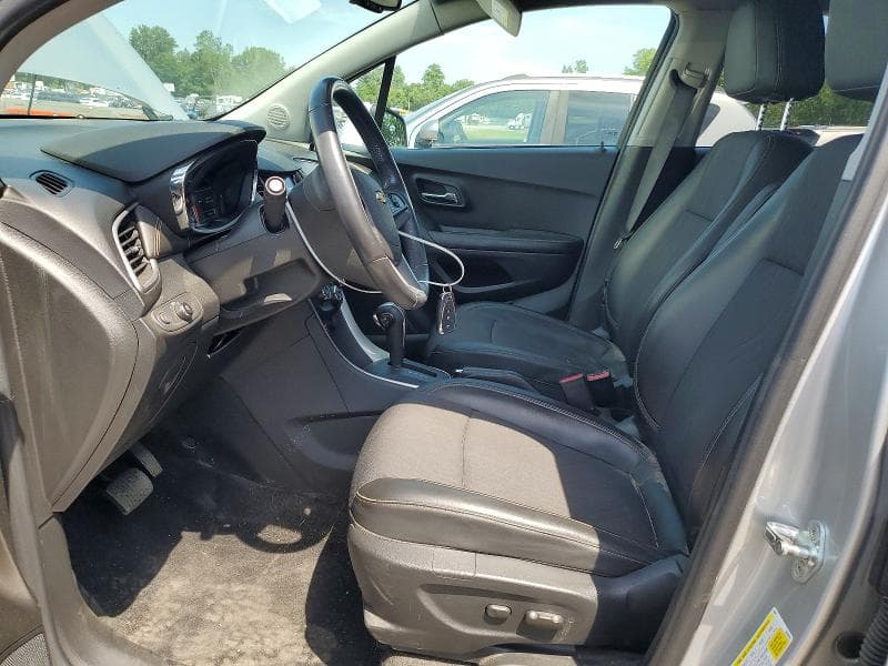 2022 CHEVROLET TRAX 1LT 7