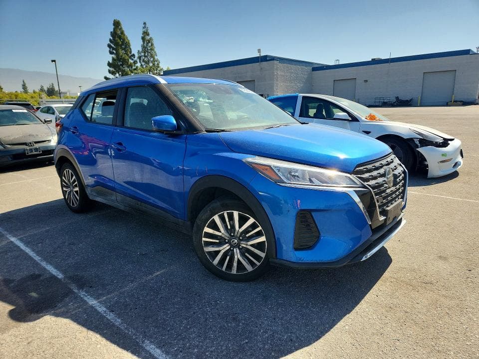 2021 NISSAN KICKS SV 4