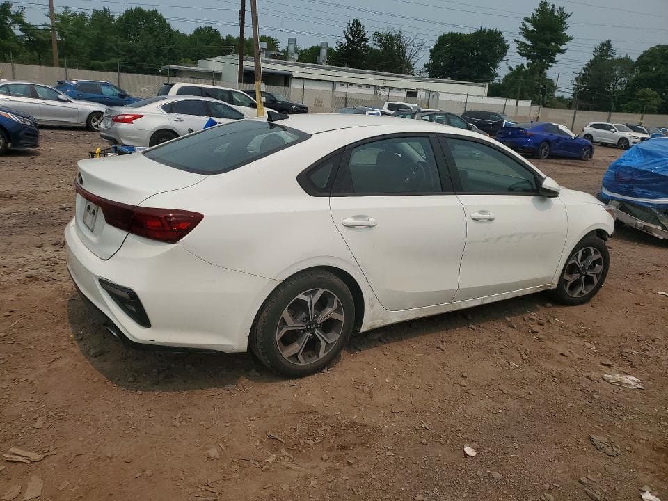 2021 KIA FORTE LXS 3
