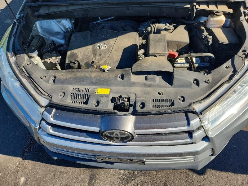 2017 TOYOTA HIGHLANDER XLE XLE 12